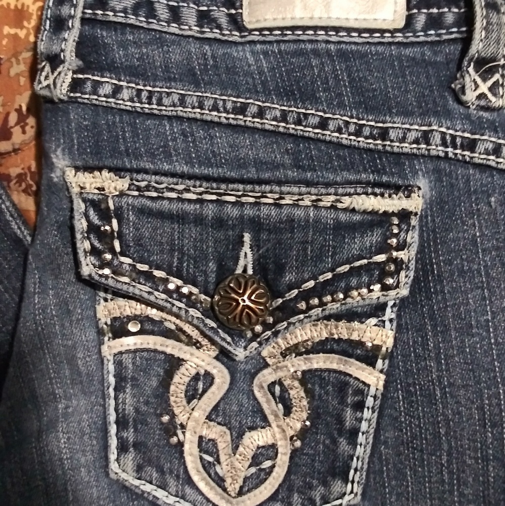 Maurices premium straight leg jeans - Picture 2 of 8